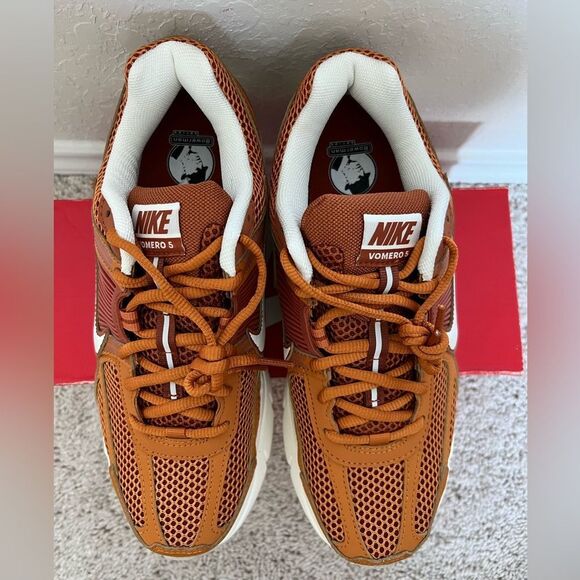 Nike Air Zoom Vomero 5 Monarch Dark Russet Flax White - Picture 4 of 11